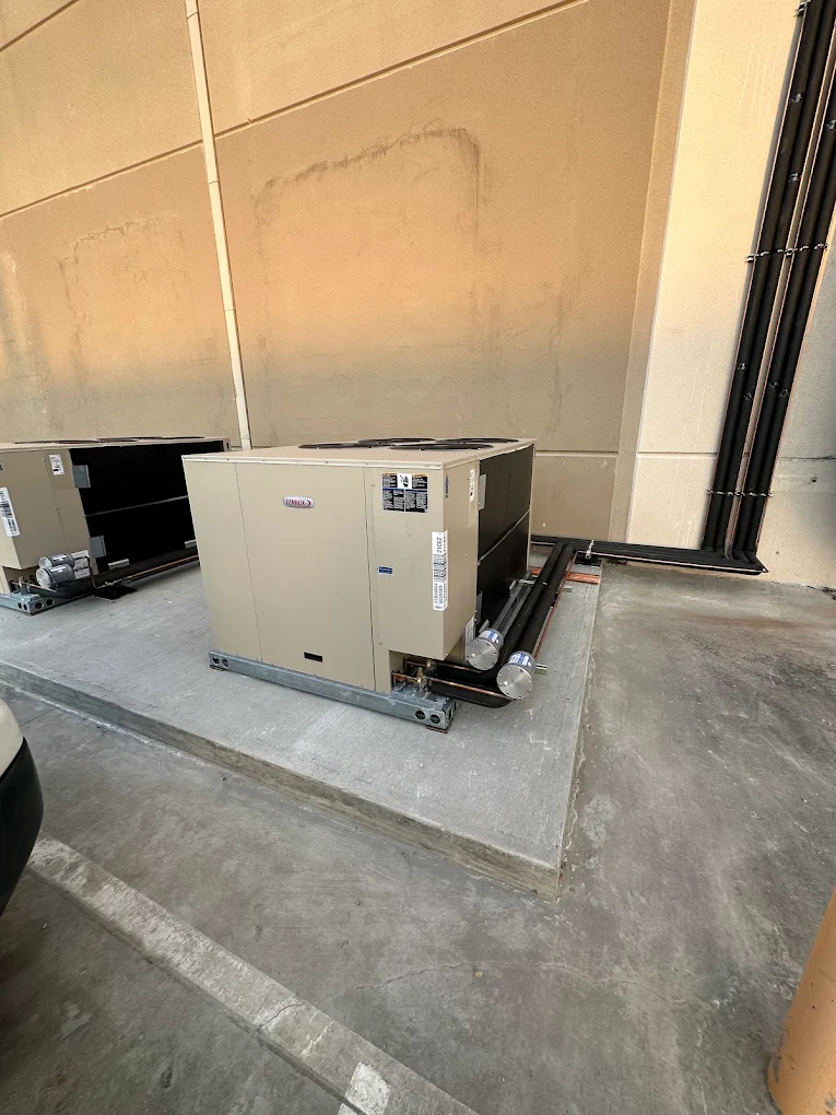 Commercial package unit installed by Prestige Air Service, Conroe, TX