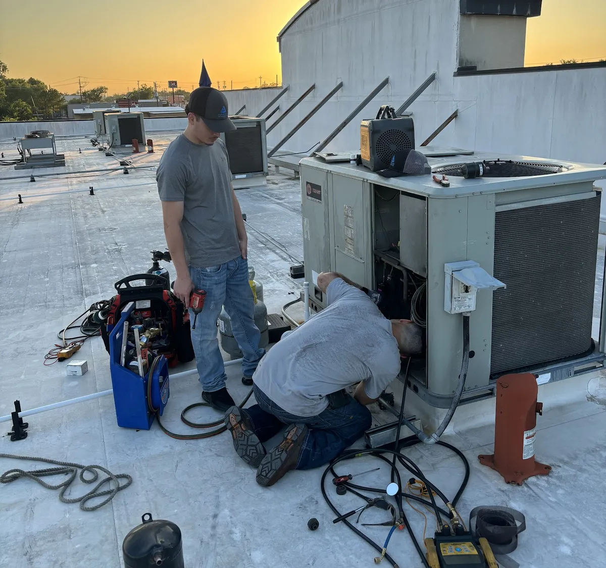 Commercial rooftop HVAC repair by Prestige Air Service, Conroe, TX